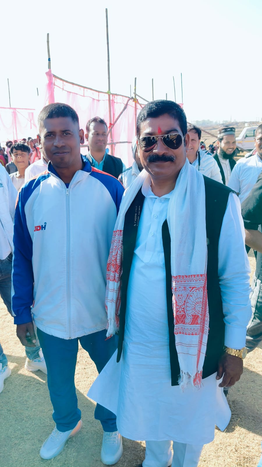 Association at an Outdoor Gathering
